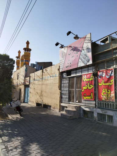 عکس تهیه غذا و جگرکی آباجی