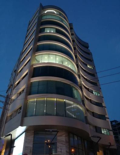 عکس ساختمان شهر پزشکان