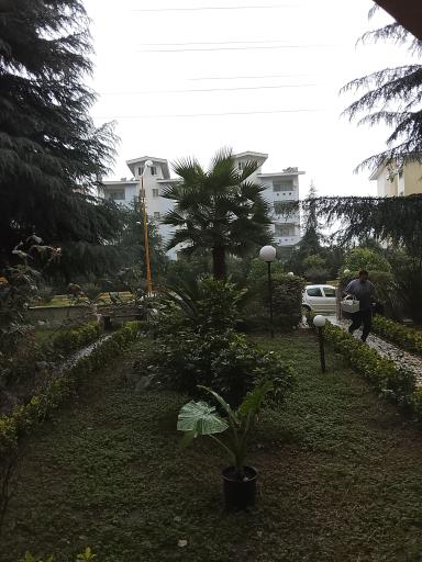 عکس ساختمان های تامین اجتماعی نمک ابرود