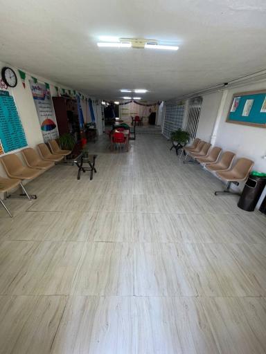عکس دبیرستان و مرکز پیش دانشگاهی دخترانه صدرا نوین