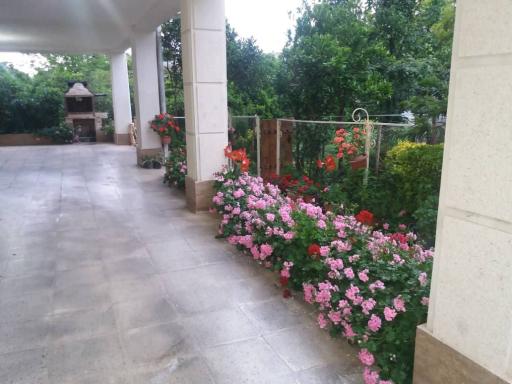 ویلا باغ گل شمعدونی