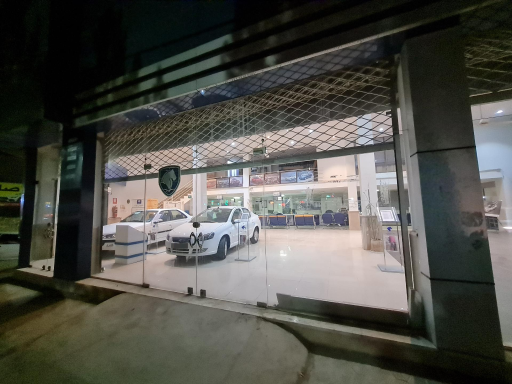 عکس نمایندگی 3075 ایران خودرو سعادتی