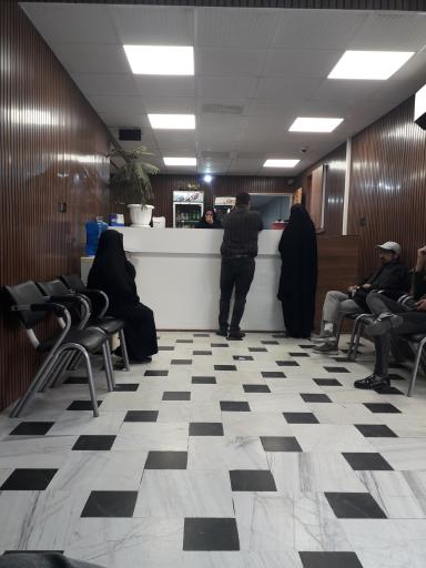 رستوران و تالار فرهنگیان کاشان