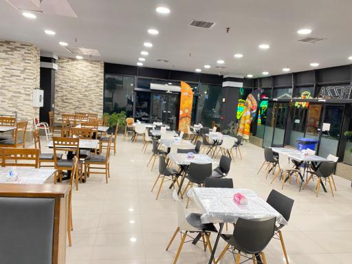 مجموعه غذایی ایران لبنان 