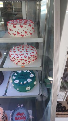 عکس شیرینی بارن