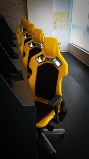 عکس گیم سنتر اسکوآد