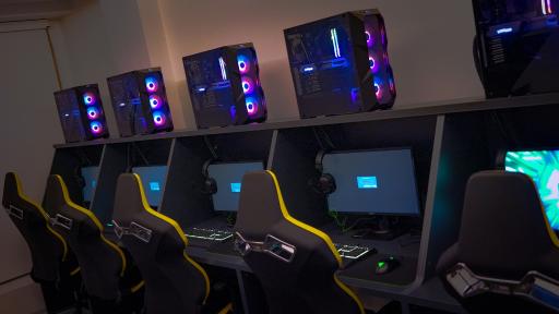 عکس گیم سنتر اسکوآد