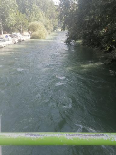 عکس مجموعه تفریحی اقامتی باغ بهادران