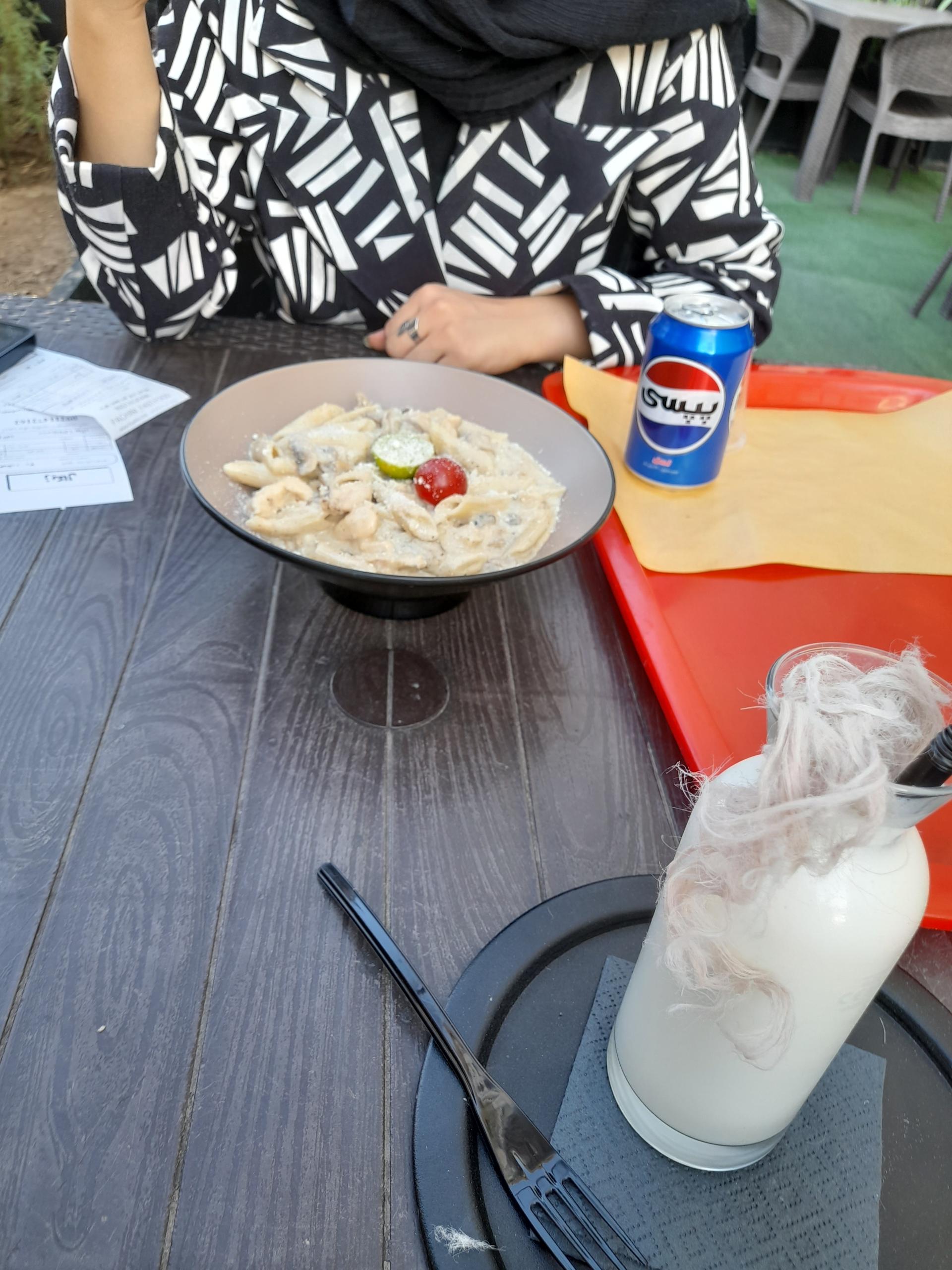 عکس فودکورت آبان