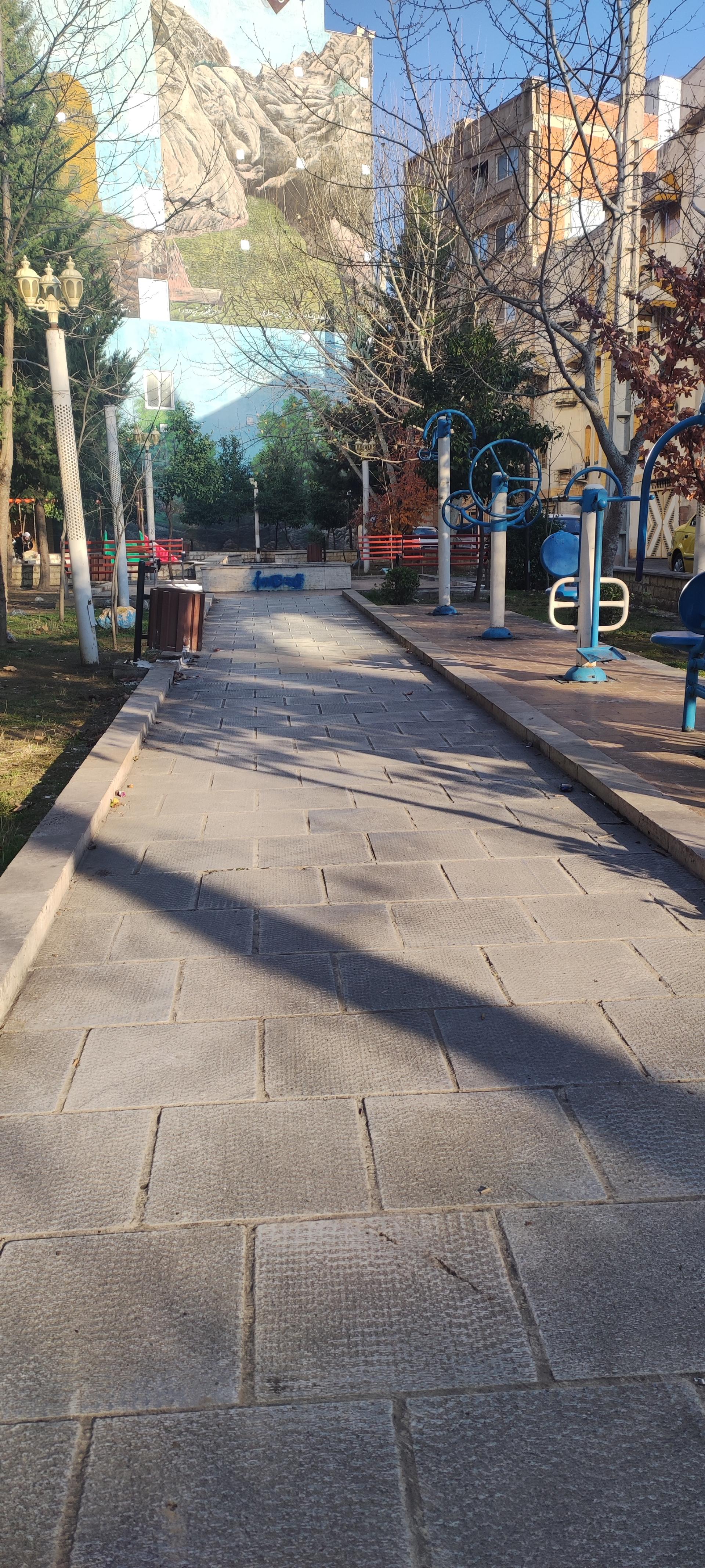 عکس پارک محله ای ملت