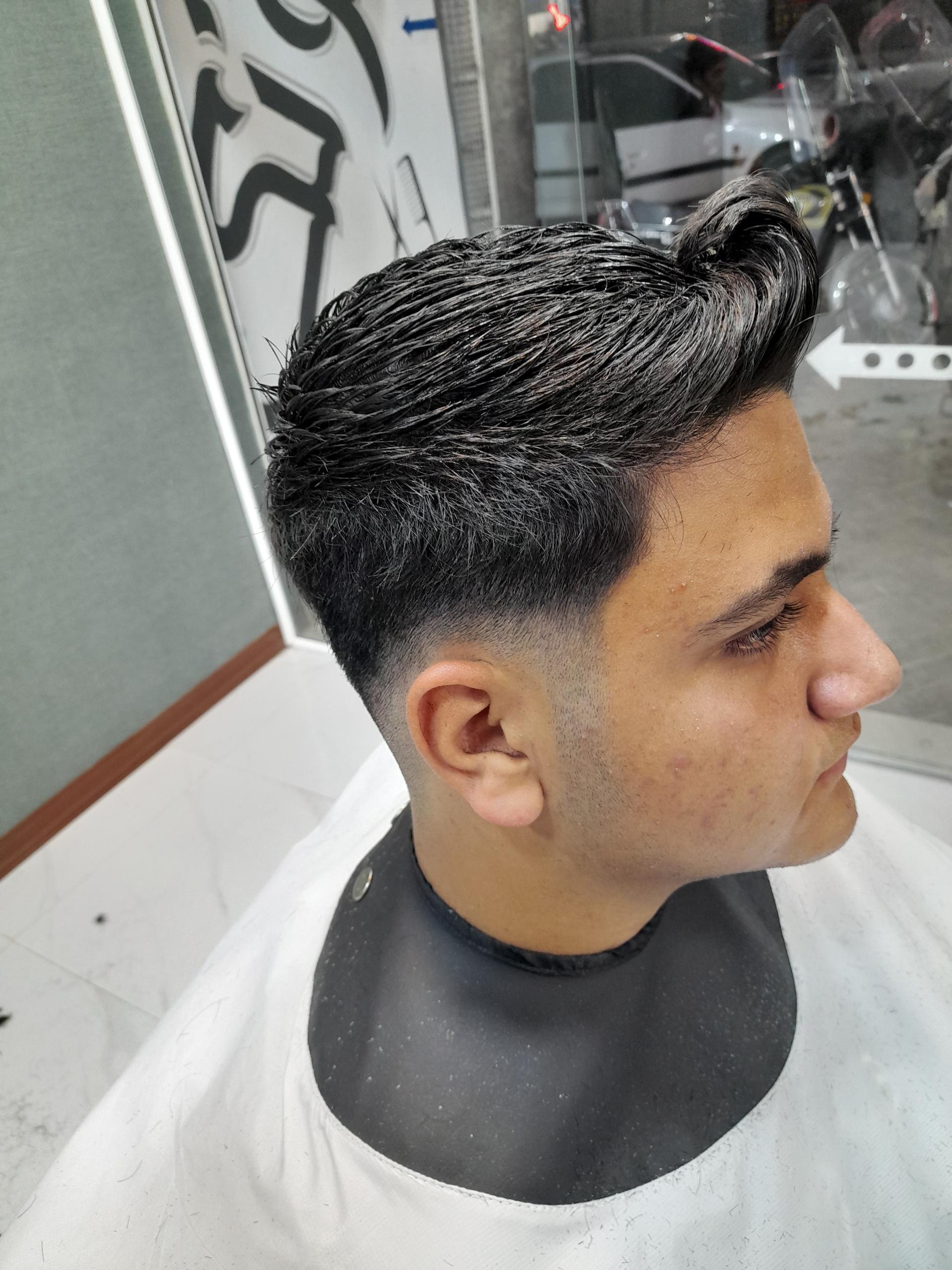 عکس پیرایش موتک