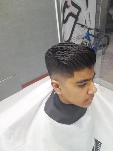 عکس پیرایش موتک