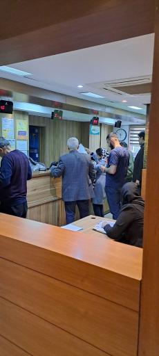 عکس دفتر پیشخوان دولت ونک ۷۲۱۶۱۶۰۷