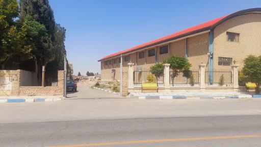 عکس ورزشگاه چندمنظوره محمودآباد
