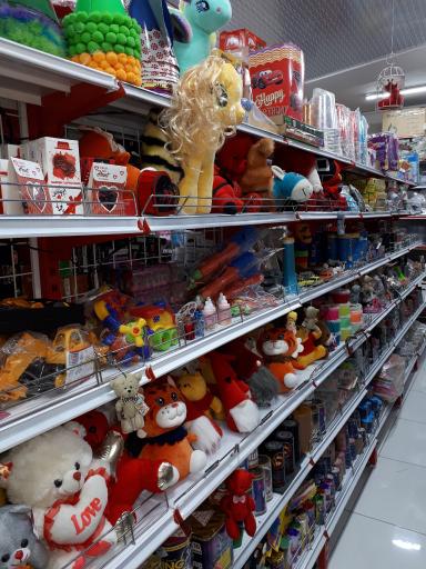 عکس شادی شو لوازم تولد قنادی یکبارمصرف 