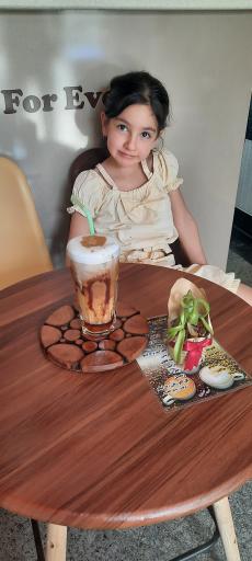 عکس کافه مجنون