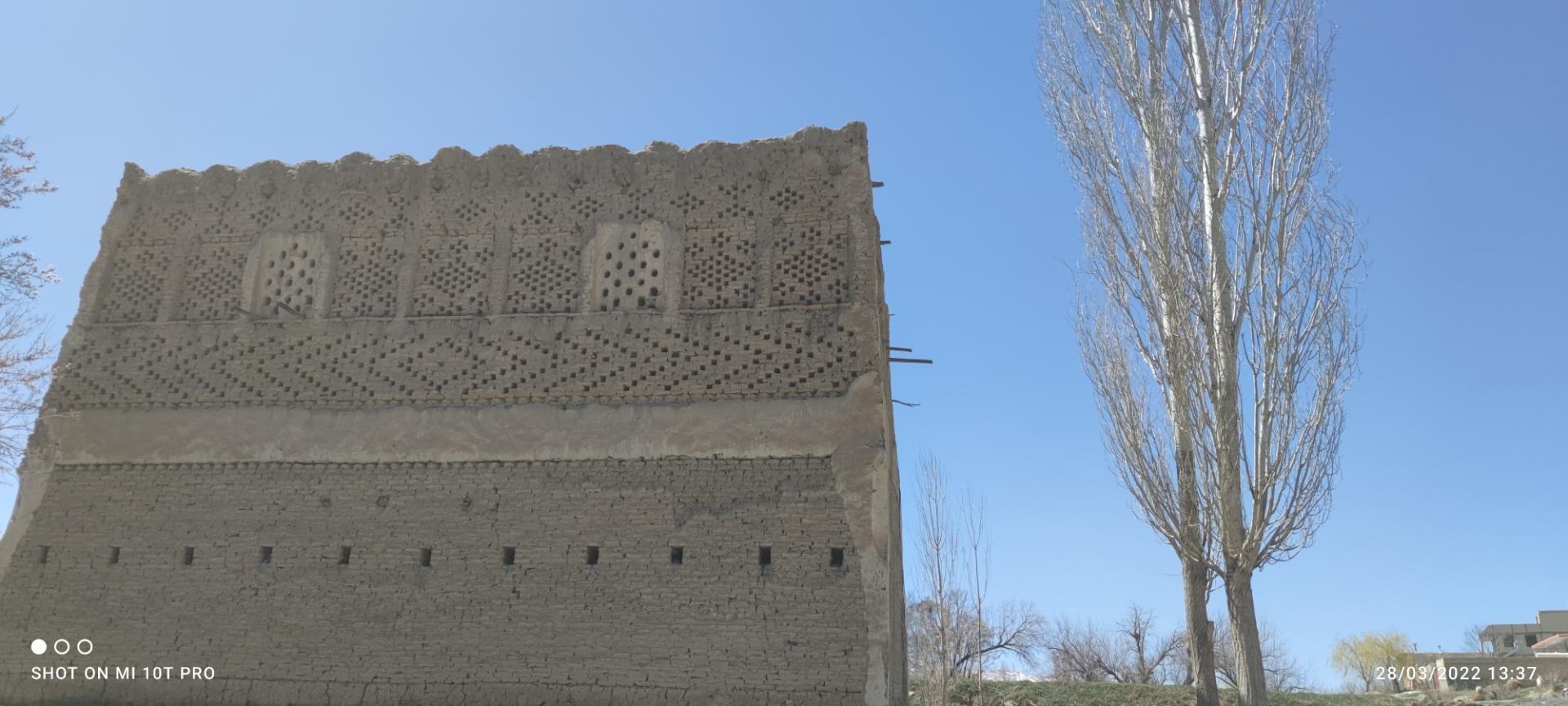 عکس برج های کبوتر خانه چهار برج