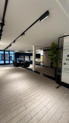 عکس آخیز تجارت اسپادانا