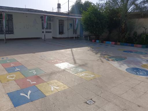 عکس دبستان و پیش دبستانی دخترانه غیر دولتی شکوفه های امید