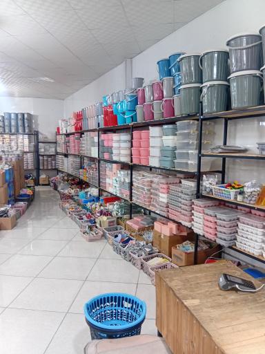 عکس ارزانسرای بزرگ کرمانشاه