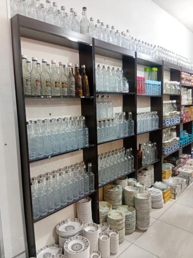 عکس ارزانسرای بزرگ کرمانشاه