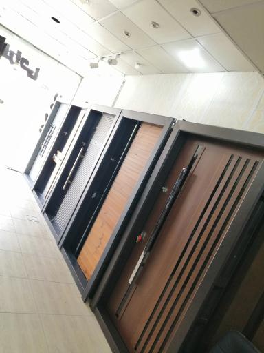 عکس پنجره دوجداره و درب ضدسرقت ایمان