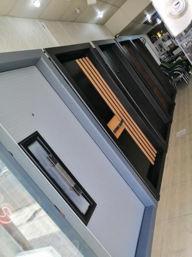 عکس پنجره دوجداره و درب ضدسرقت ایمان