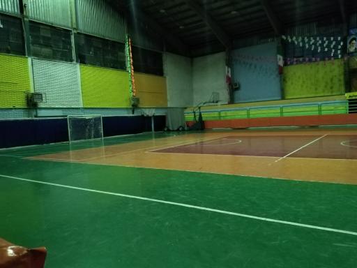 عکس سالن ورزشی شهید مطهری