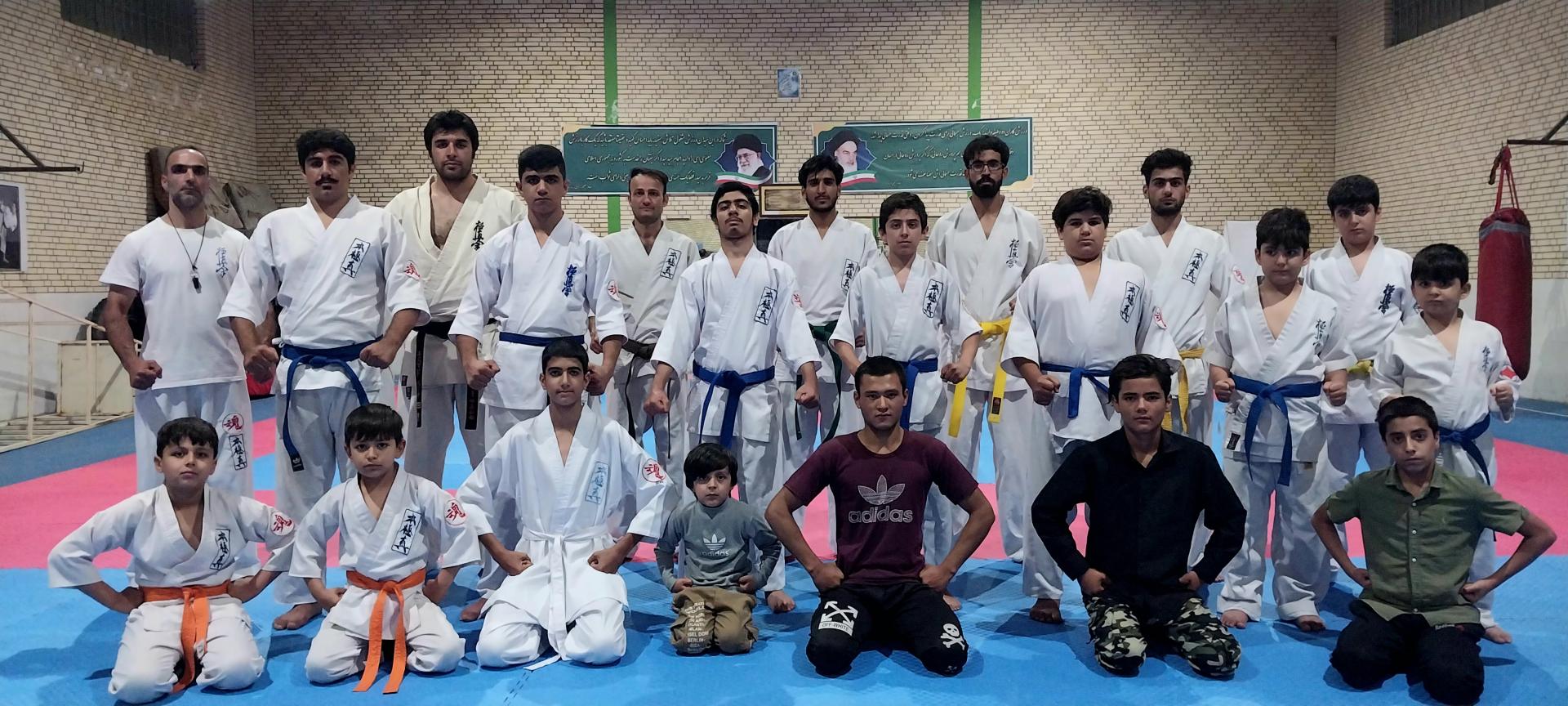 عکس آکادمی کیوکوشین سیمرغ