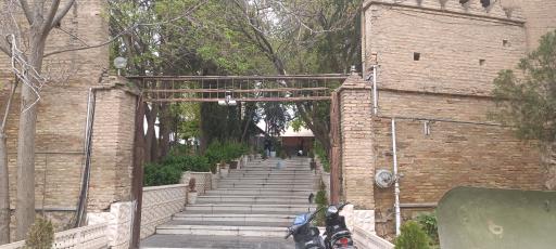 عکس رستوران قلعه کریم خانی