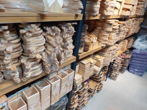 عکس فروشگاه لوازم خانگی گنجینه