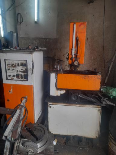 عکس تراشکاری و قالب سازی هیدرو فولاد