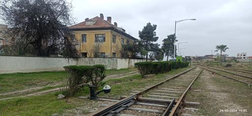 عکس ایستگاه راه آهن بندر گز