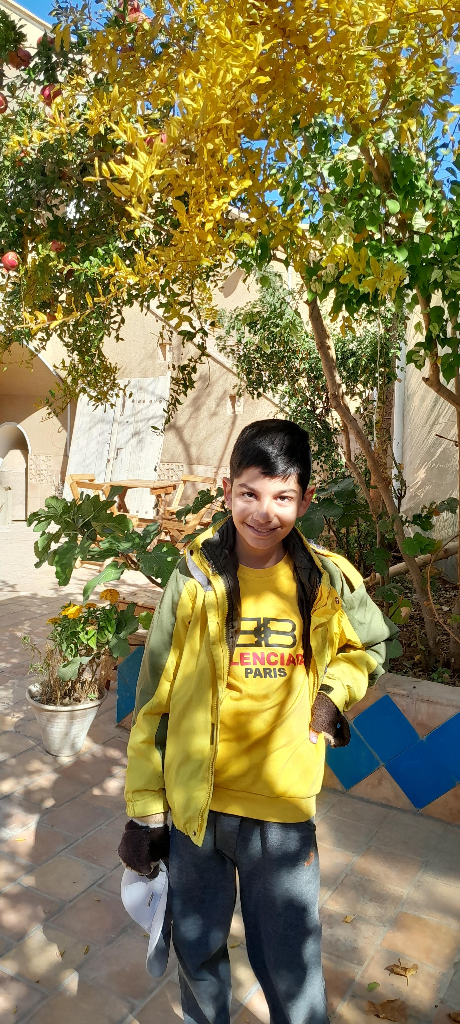 عکس عمارت دواُشکوب علویجه