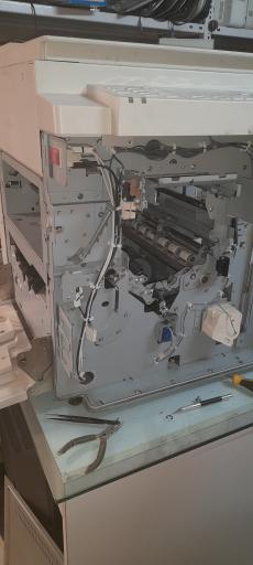 عکس خدمات فنی مدرن ندیمیان 