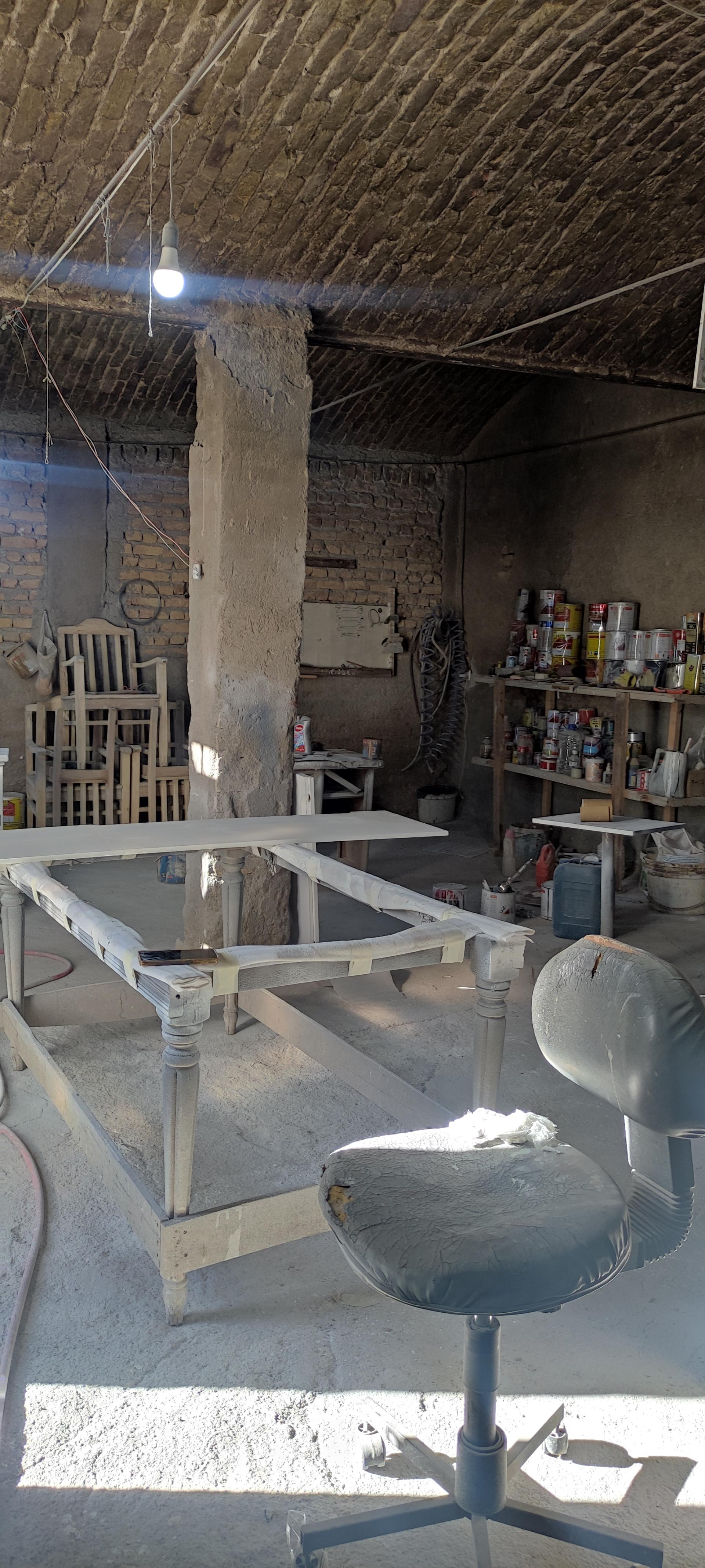 عکس کارگاه رنگ پلی آمیزی ارتان گرمابی