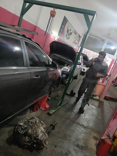 عکس کلینیک مجاز خودروهای چینی و کره‌ای استار