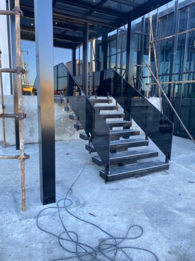 عکس شرکت مدرن صنعت ایرانیان عارف نژاد