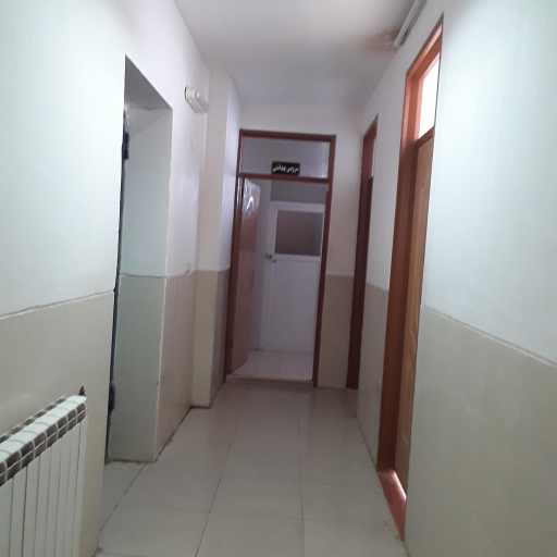 عکس سالن ورزشی شهدای کربکند