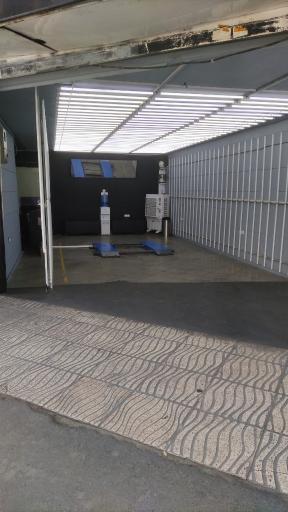 عکس کارشناسی و تشخیص رنگ خودرو قلی زاده