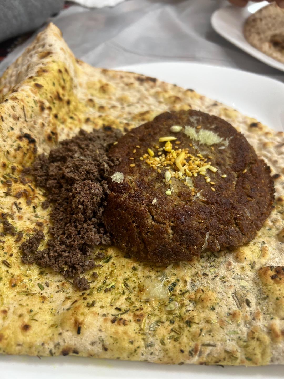 عکس کبابی بریانی بهار