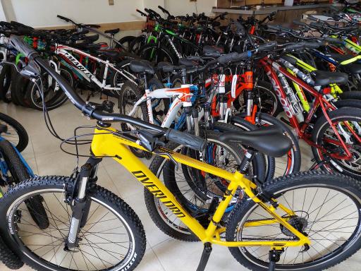 عکس انبار مرکزی پخش دوچرخه