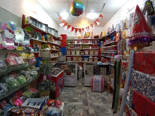 عکس لوازم قنادی و جشن تولد لبخند 