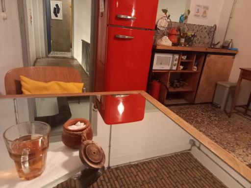 عکس مسافرخانه کرگدن