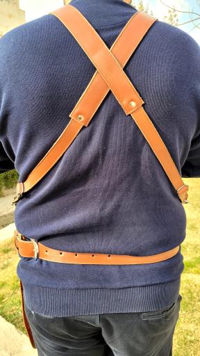 عکس کارگاه چرم بهرام 