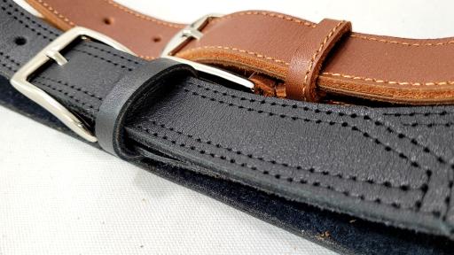 عکس کارگاه چرم بهرام 