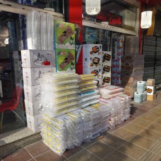عکس ظروف یکبار مصرف پارسا پلاست 