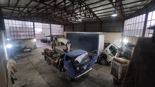 عکس تعمیرگاه سنگین جهان دیزل