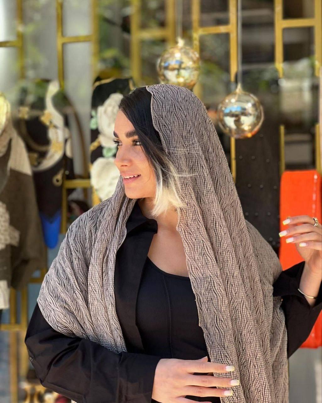 عکس شال و روسری آوات 