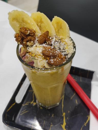 عکس آبمیوه و بستنی